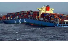 316-metrowy kontenerowiec przełamał się na pół na Morzu Arabskim