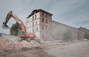 Paskudne pocztówki, czyli wymazywanie historii Stoczni Gdańskiej