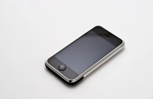 10 lat temu pokazano pierwszego iPhone'a. Kiedy zobaczymy ostatniego...