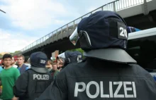 Niemiecka policja szuka funkcjonariuszy w Polsce