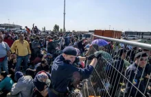 Rząd Austrii: kryzys migracyjny może doprowadzić do użycia siły