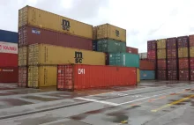 7 na 10 największych portów jest w Chinach