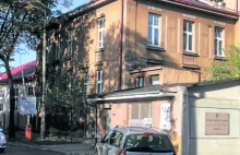 Kraków: szef szpitala przegrał z... pralnią