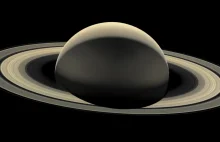 Ostatnie zdjęcie Saturna w pełnej krasie wykonane przez Cassini