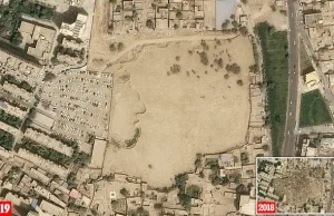 Chiny równają z ziemią cmentarze Ujgurów, wskazują na to zdjęcia satelitarne.