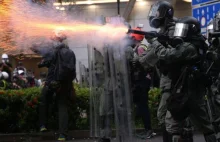Ostre starcie protestujących z policją. Sytuacja w Hongkongu zaognia się