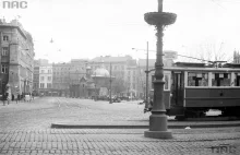 JanekPisze: Tramwajem przez Bramę Floriańską aż do samego Rynku Głównego...