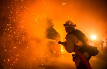 Jak wygląda walka z pożarami lasów w Kalifornii?