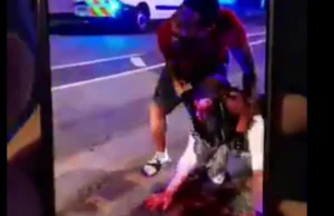 Brytyjski policjant raniony maczetą w twarz...