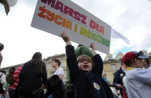 Marsz dla Życia i Rodziny ruszył ulicami Warszawy