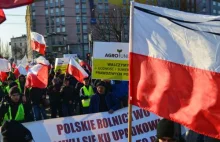 Warszawa vs rolnicy 1:0. Rolnicy jadący na protest utknęli w korkach