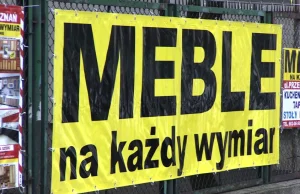 Próbował zerwać nielegalną reklamę. Trafił do aresztu, zapłacił grzywnę