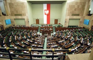 Sejmowa komisja za przyjęciem projektu PiS ws. zasad inwigilacji