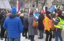 Rozłam w poznańskim KOD-zie - działaczki odchodzą bo w KODzie brakuje demokracji