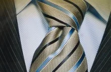 Krótka historia męskiego zwisu czyli krawatu