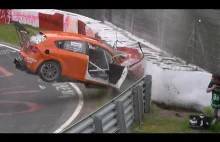 Wypadek Seata Leona na Nordschleife w 2014 roku.