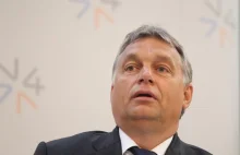 Orban: Budowa muru na granicy z Serbią musi przyspieszyć.