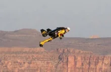Film: Człowiek Odrzutowiec pokonuje Wielki Kanion przy 300 km/h