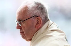 Papież Franciszek oskarżony o herezje.