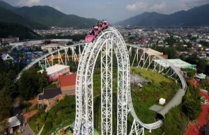 10 najgorszych roller coasterów na świecie