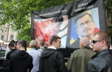 Farsa!! "Zamach" na Komorowskiego w Toruniu tuż przed ciszą wyborczą