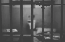 Transpłciowa kobieta zgwałcona 2 tysiące razy w męskim więzieniu