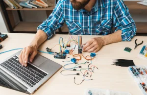 10 powodów, dla których warto uczyć się elektroniki.