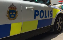 Szwecja: Zamaskowany mężczyzna z mieczem zaatakował szkołę