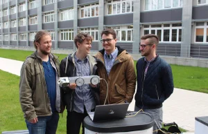 Wrocławcy studenci zbudowali super taniego robota do sprawdzania rur