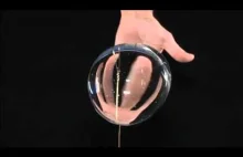 Niesamowity eksperyment z wodą w kosmosie