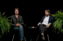Zach Galifianakis przeprowadza wywiad z Bradem Pittem