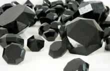 Zmienili tonę węgla w czarne diamenty