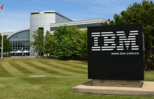 IBM wprowadza blockchain do zarządzania dostawami