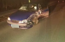 Zderzenie dwóch aut w Bychawie. Kierowca jednego z nich uciekł (zdjęcia