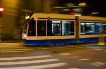 Warszawa: awantura w tramwaju. 35-latek uderzył pasażera. Użyto gazu...