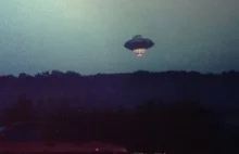 Miliarder Richard Branson zaprojektował balon, który wyglądał jak UFO...