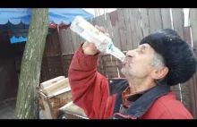 Ruski dziadek obala 3 butelki wódki pod rząd