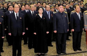 Rok po śmierci wystawiono ciało Kim Dzong Ila