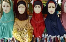 John Lewis zaczyna sprzedawać muzułmański hidżab