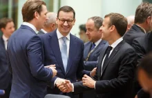 Morawiecki i Orban zadowoleni z unijnych negocjacji w sprawie imigrantów