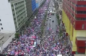 Takiej manifestacji chyba jeszcze nie było w XXI wieku. Media milczą.