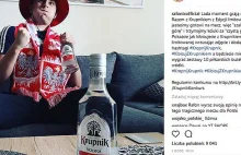 Patostrimer Rafonix, tworzący dla dzieci, reklamuję wódkę Krupnik na Instagramie