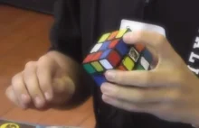 Rekord świata w układaniu Kostki Rubika jedną ręką.