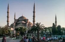 Czego nauczył mnie Imam Błękitnego Meczetu w Stambule (i jak dostałam jego...