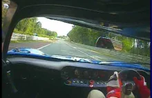 Okrążenie toru Le Mans w GT40