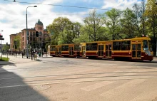 Tragiczny wypadek w Łodzi. Dwa tramwaje przejechały po mężczyźnie.