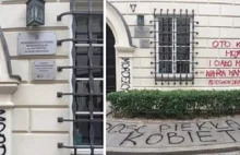 Feministki dewastują budynek archikatedralnej parafii w Warszawie. FOTO