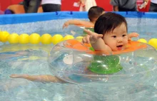 Letting Babies Swim in Chlorinated Pools Harms Their Health for Life [ENG]