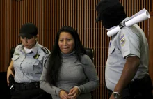 Odsiadywała 30-letni wyrok za poronienie. Sąd w Salwadorze ułaskawił ją po...