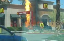 Eksplozja auta w McDrive